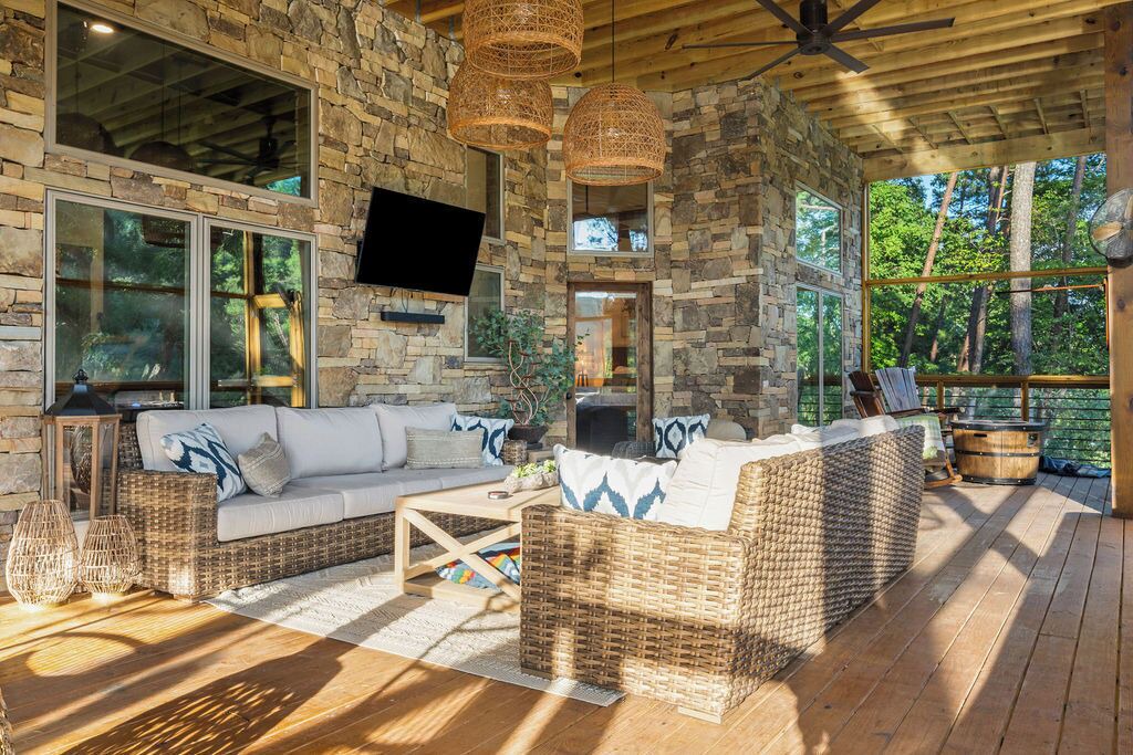 Photo of Patio Balcony in Double Springs