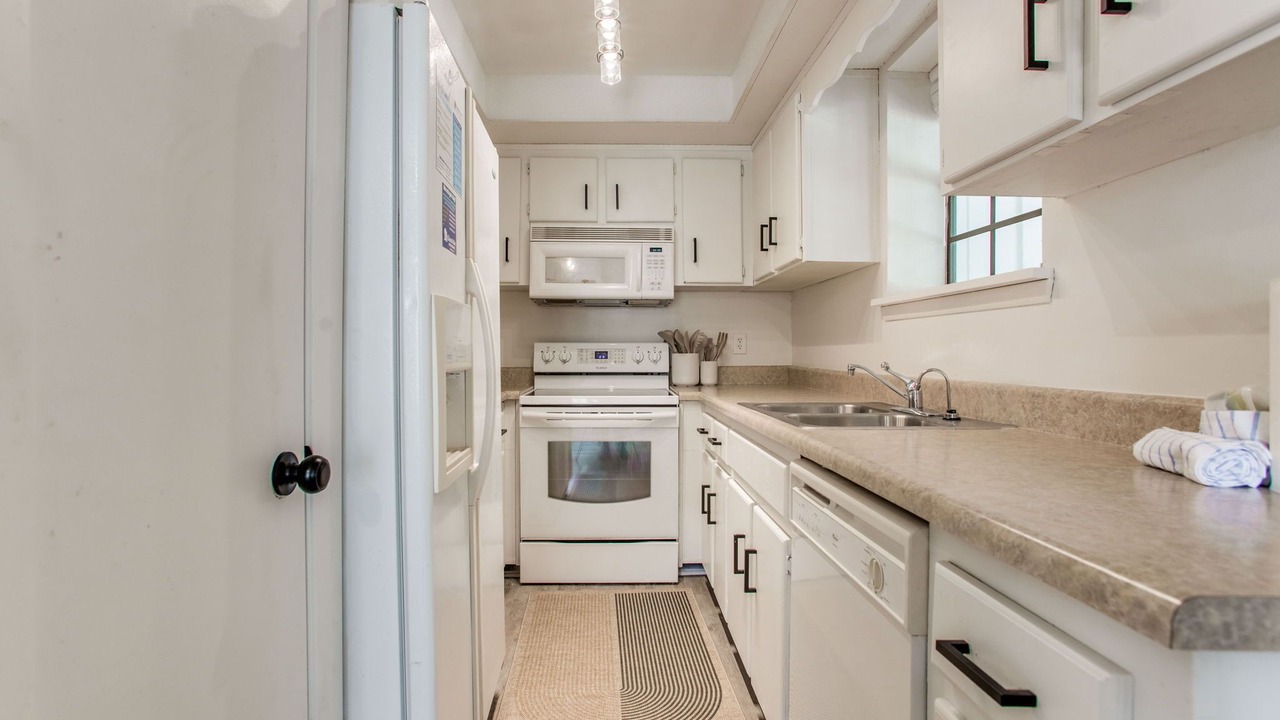 Photo of Kitchen in Ono Island
