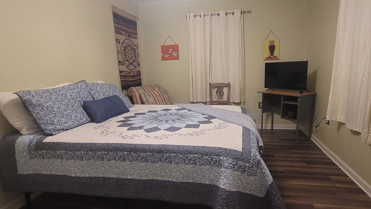 Photo of Bedroom in Grand Bay