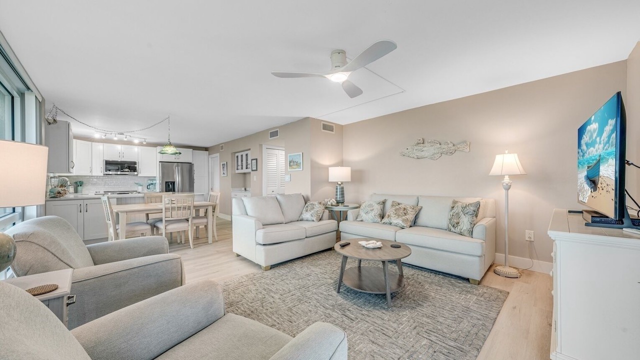 Photo of Livingroom in Sanibel