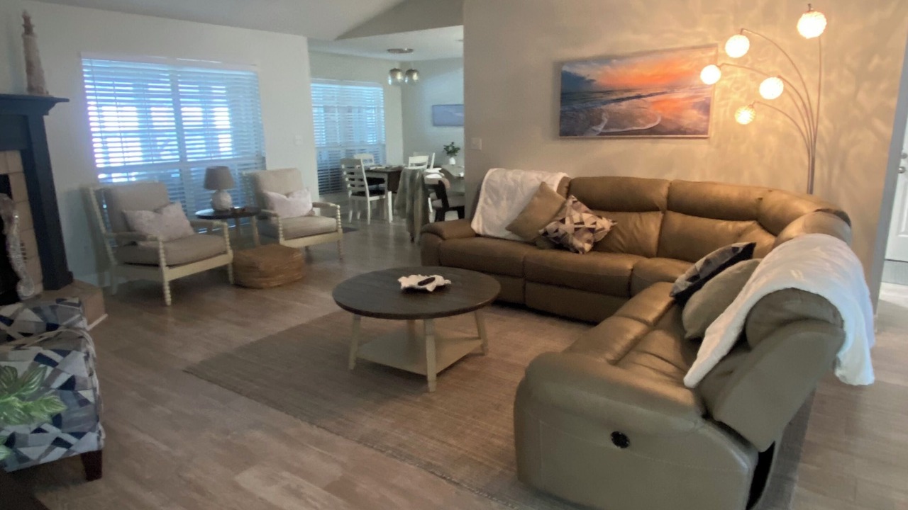 Photo of Livingroom in Ono Island