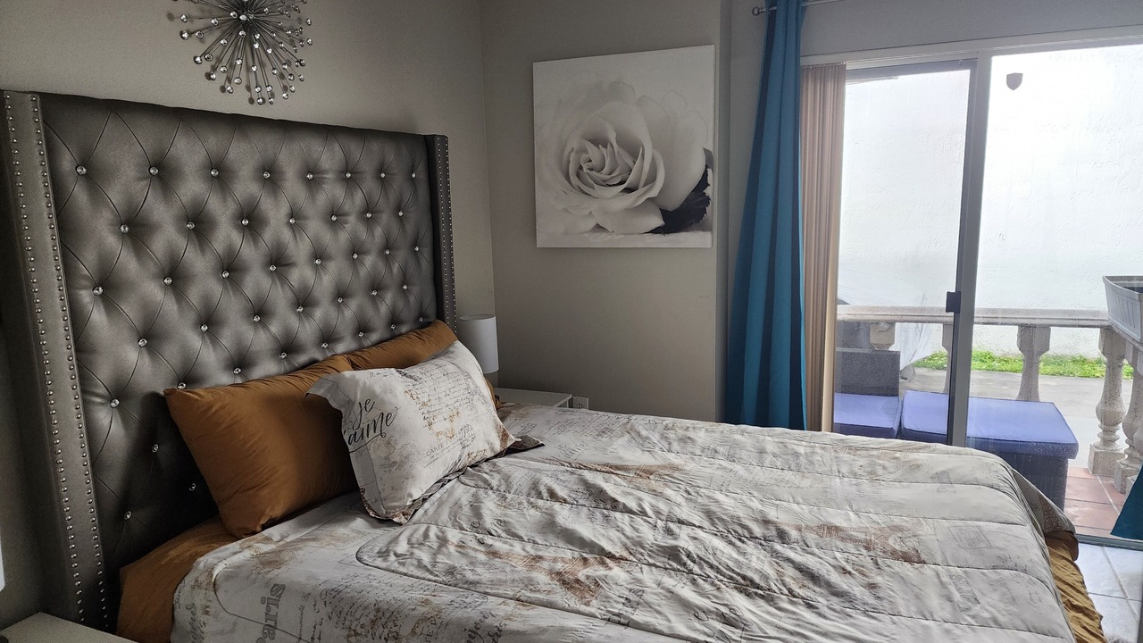 Photo of Bedroom in Tamiami