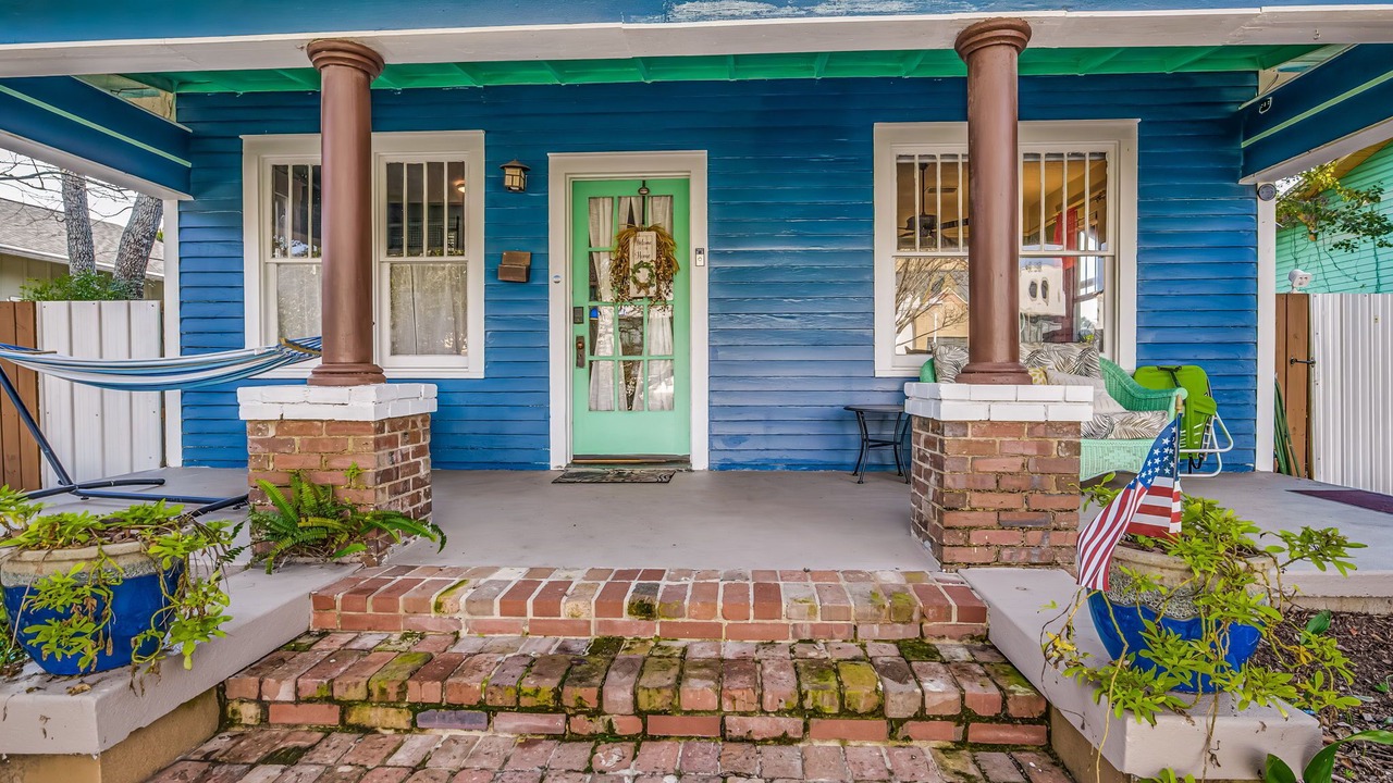 Photo of Outdoor in East Hill