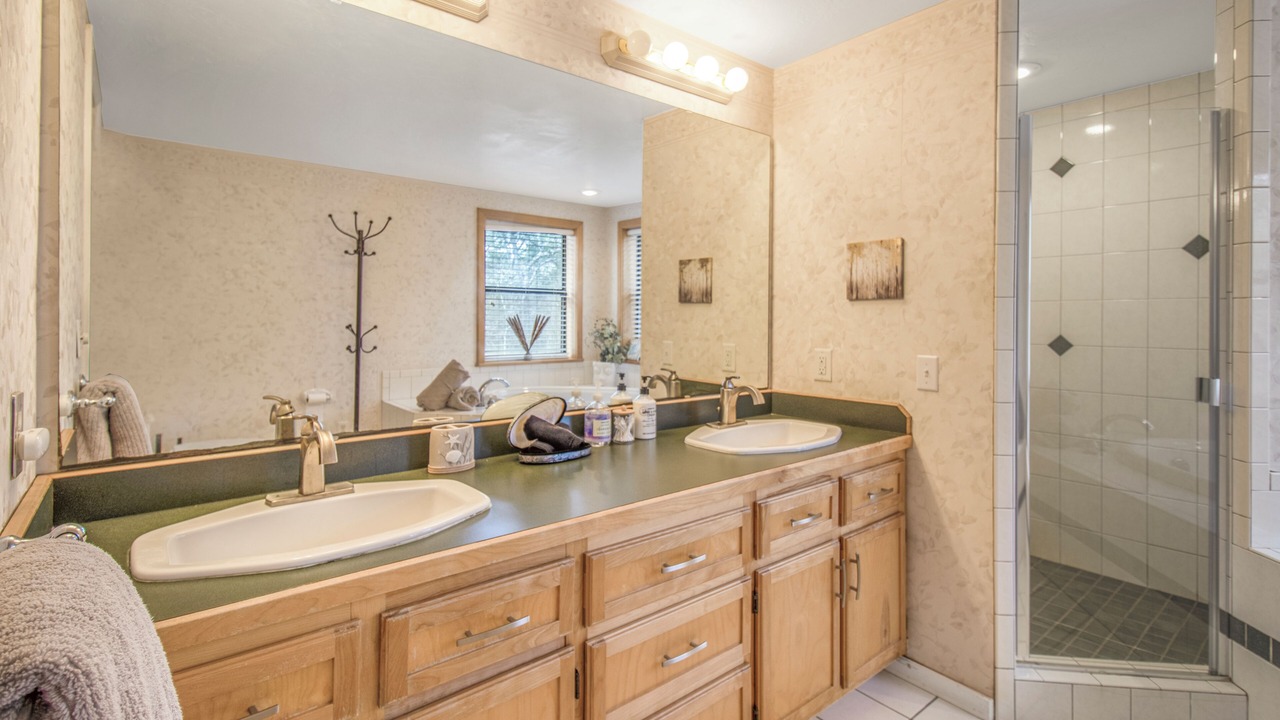 Photo of Bathroom in Fort White