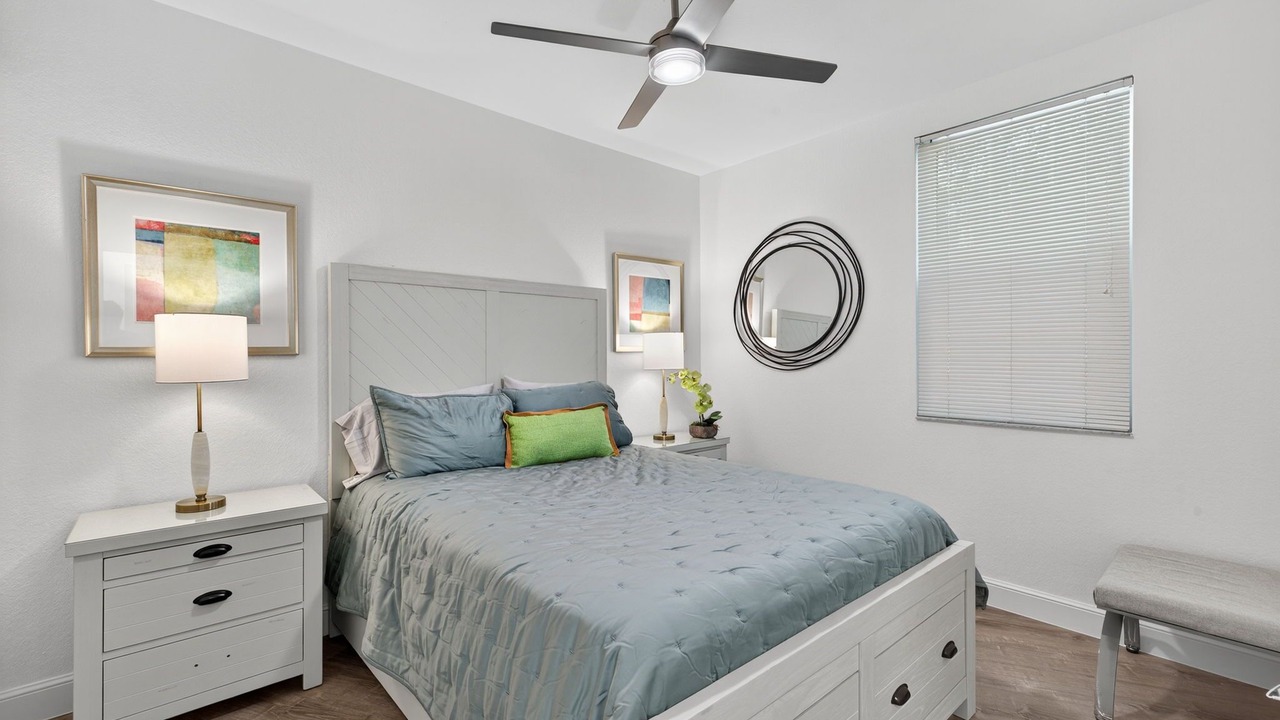 Photo of Bedroom in Pelican Bay