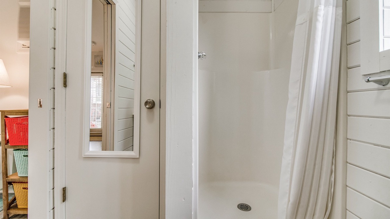 Photo of Bathroom in East Hill