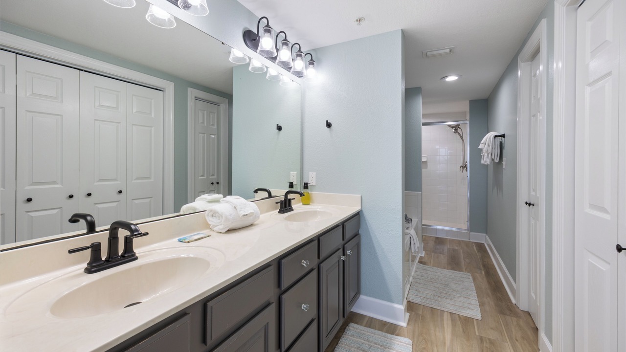Photo of Bathroom in Ono Island