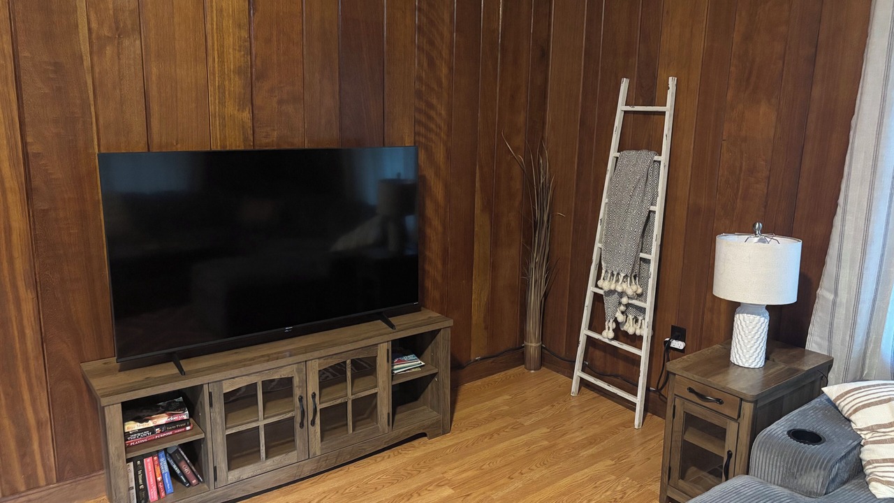 Photo of Livingroom in Lucedale