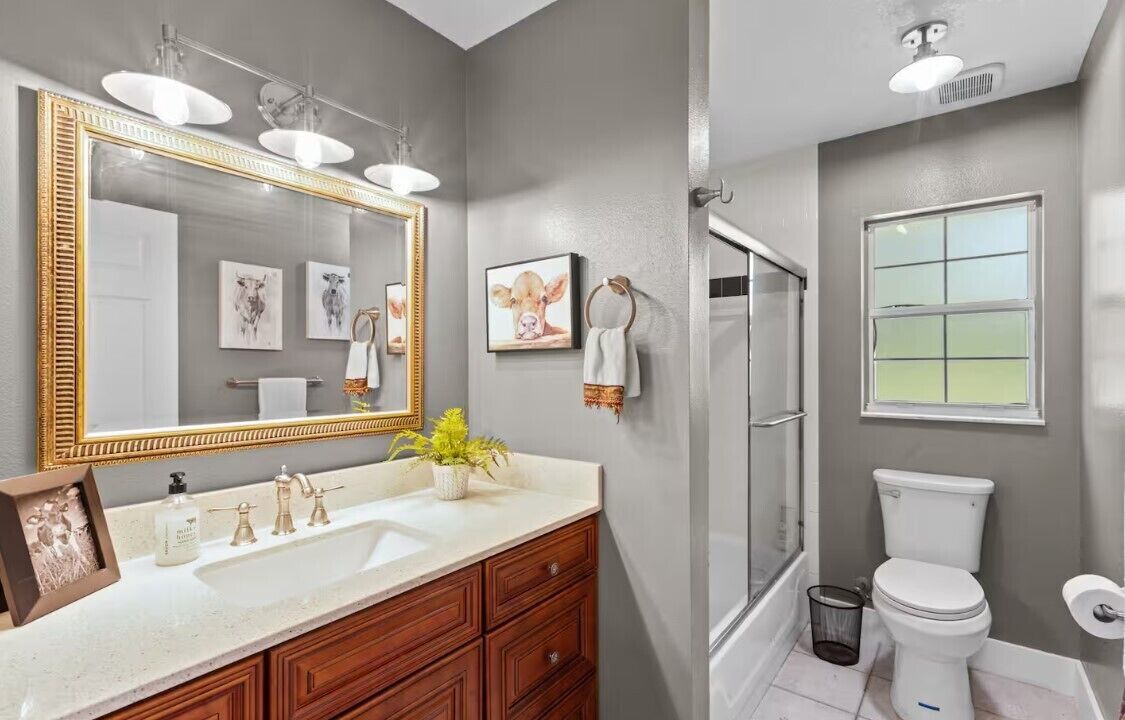 Photo of Bathroom in Williston