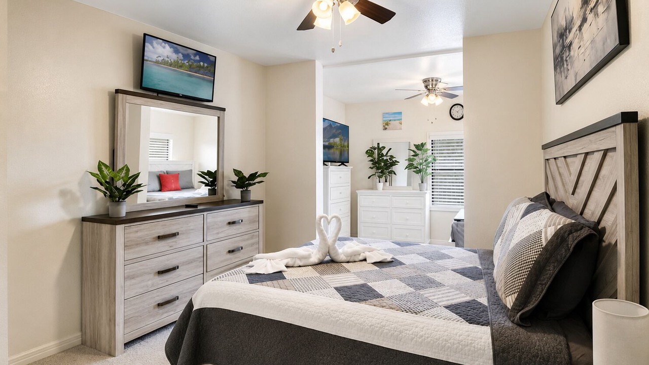 Photo of Bedroom in Crooked Lake Park