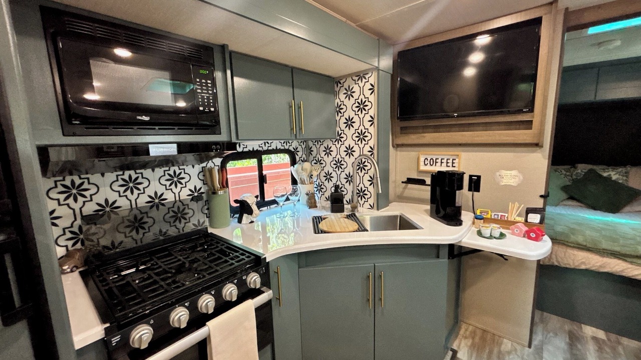 Photo of Kitchen in Dade City