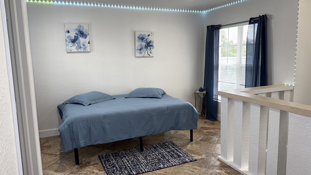 Photo of Bedroom in Joel