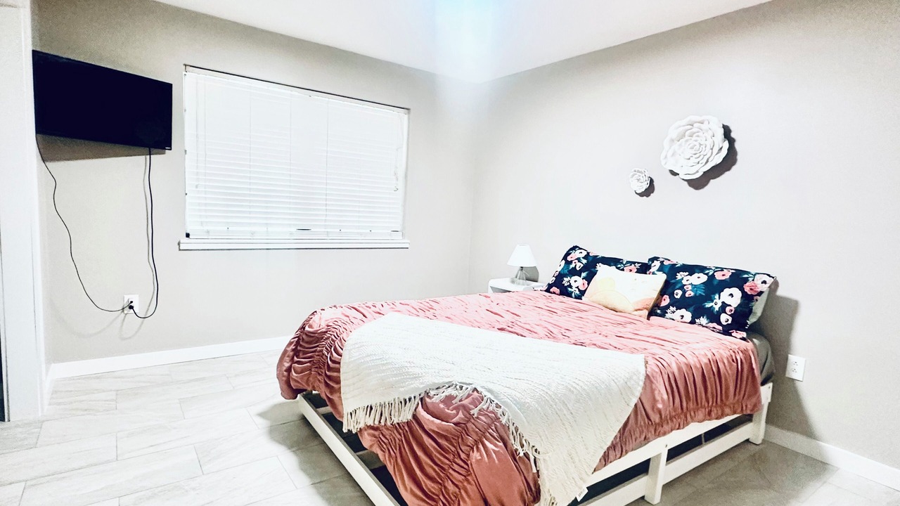 Photo of Bedroom in Broadmoor