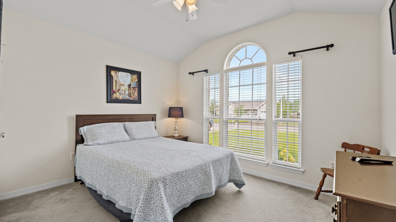 Photo of Bedroom in Gulfport