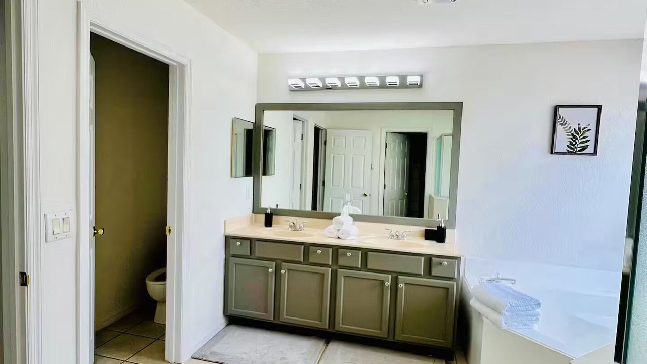 Photo of Bathroom in Highlands Reserve