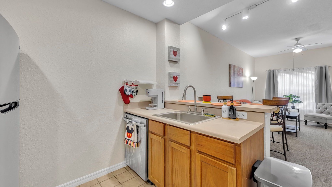 Photo of Kitchen in Venetian Bay Villages