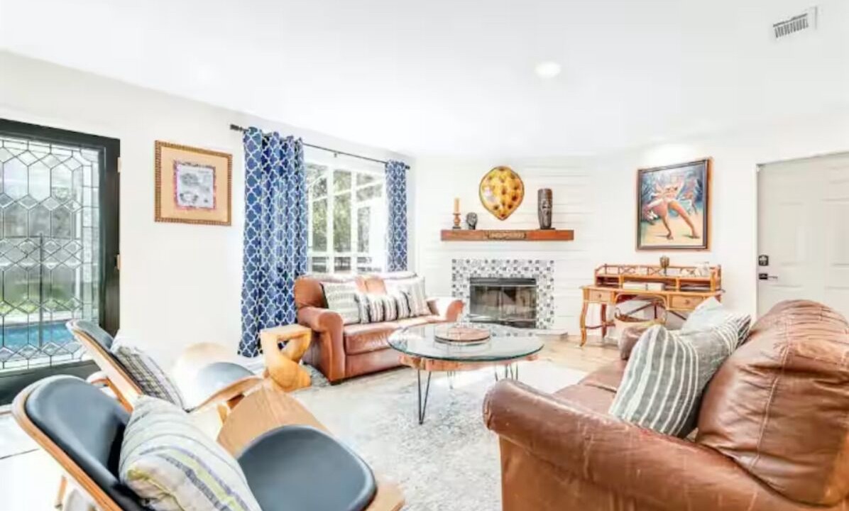 Photo of Livingroom in Pensacola