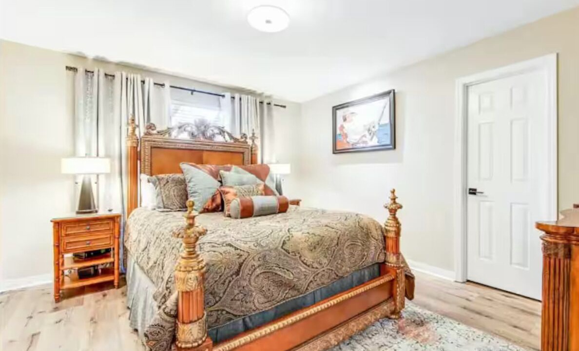 Photo of Bedroom in Pensacola