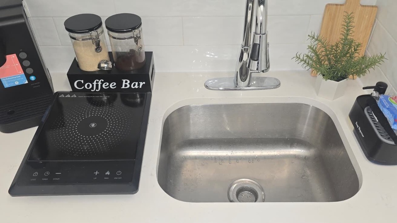 Photo of Kitchen in Clair-Mel City