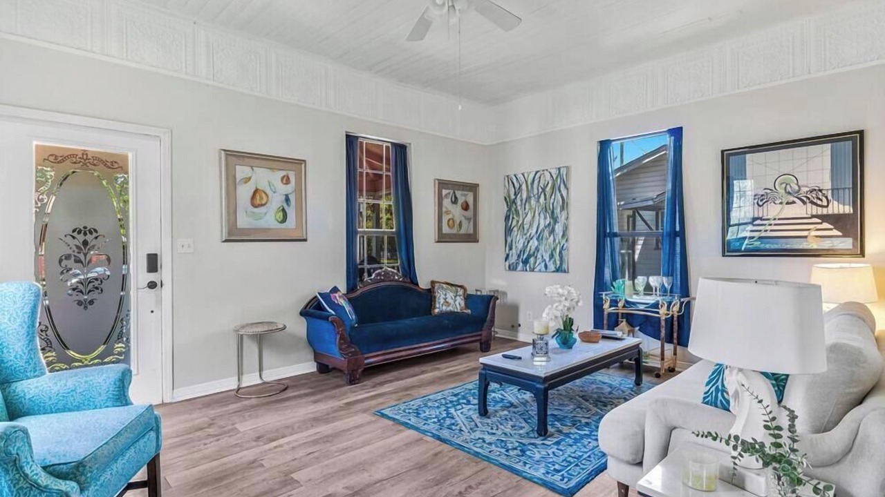 Photo of Livingroom in Southeast Pensacola