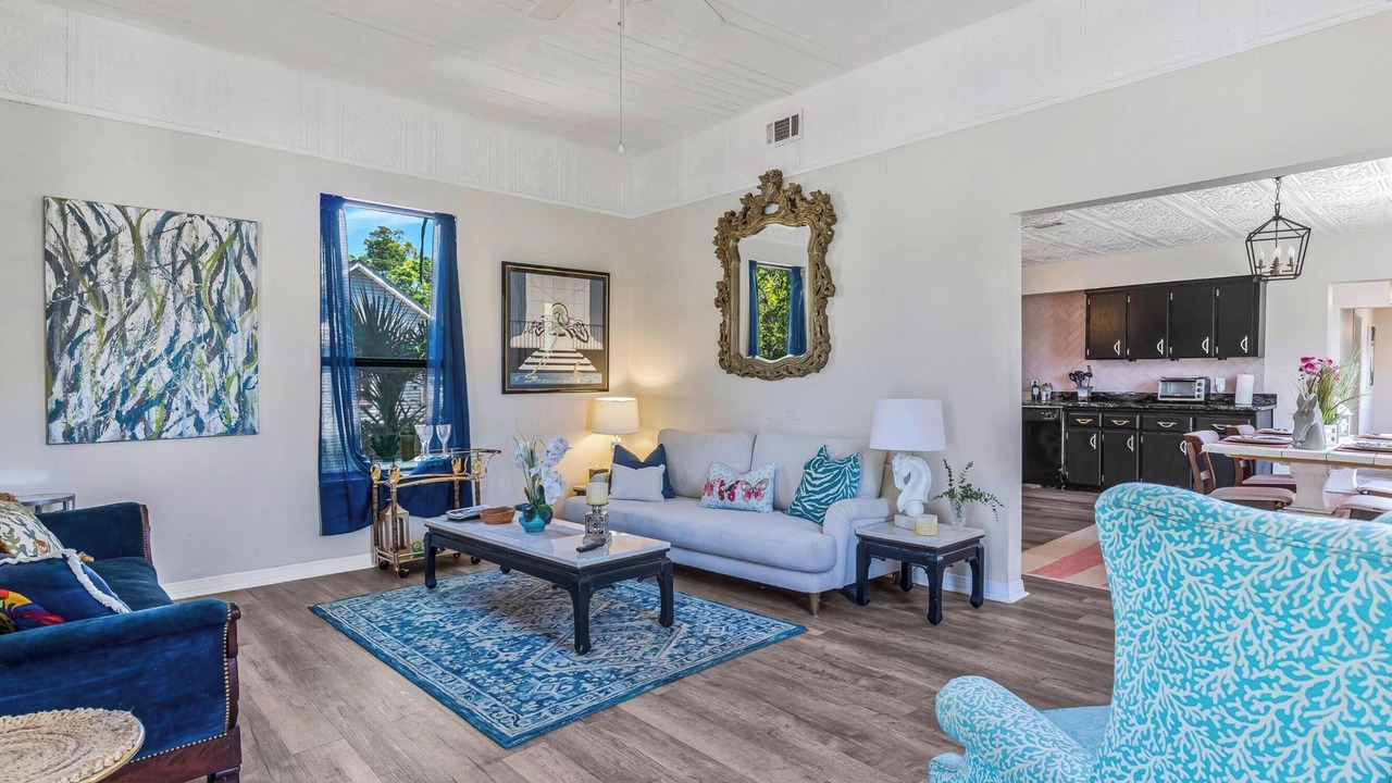 Photo of Livingroom in Southeast Pensacola