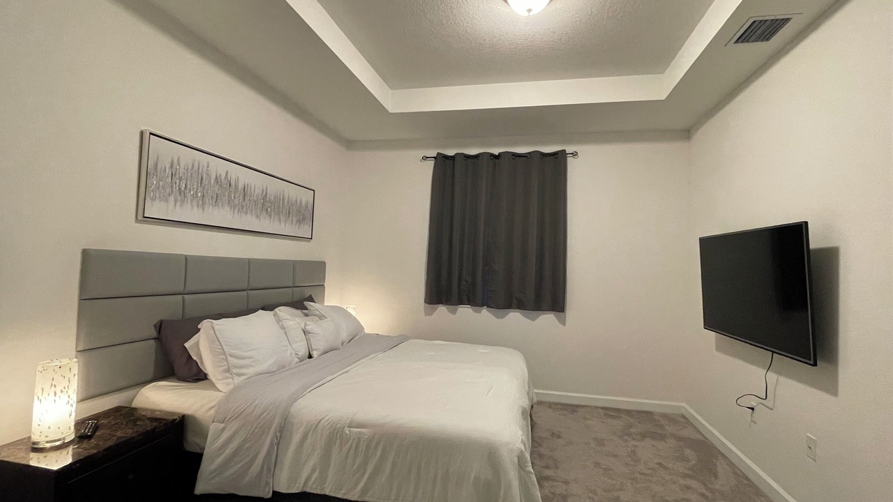 Photo of Bedroom in Homestead