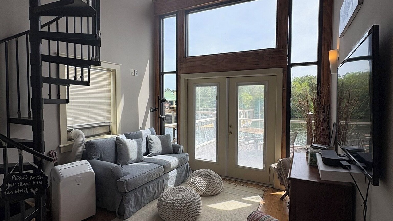Photo of Livingroom in Fairhope
