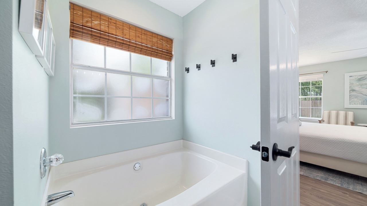Photo of Bathroom in Ono Island