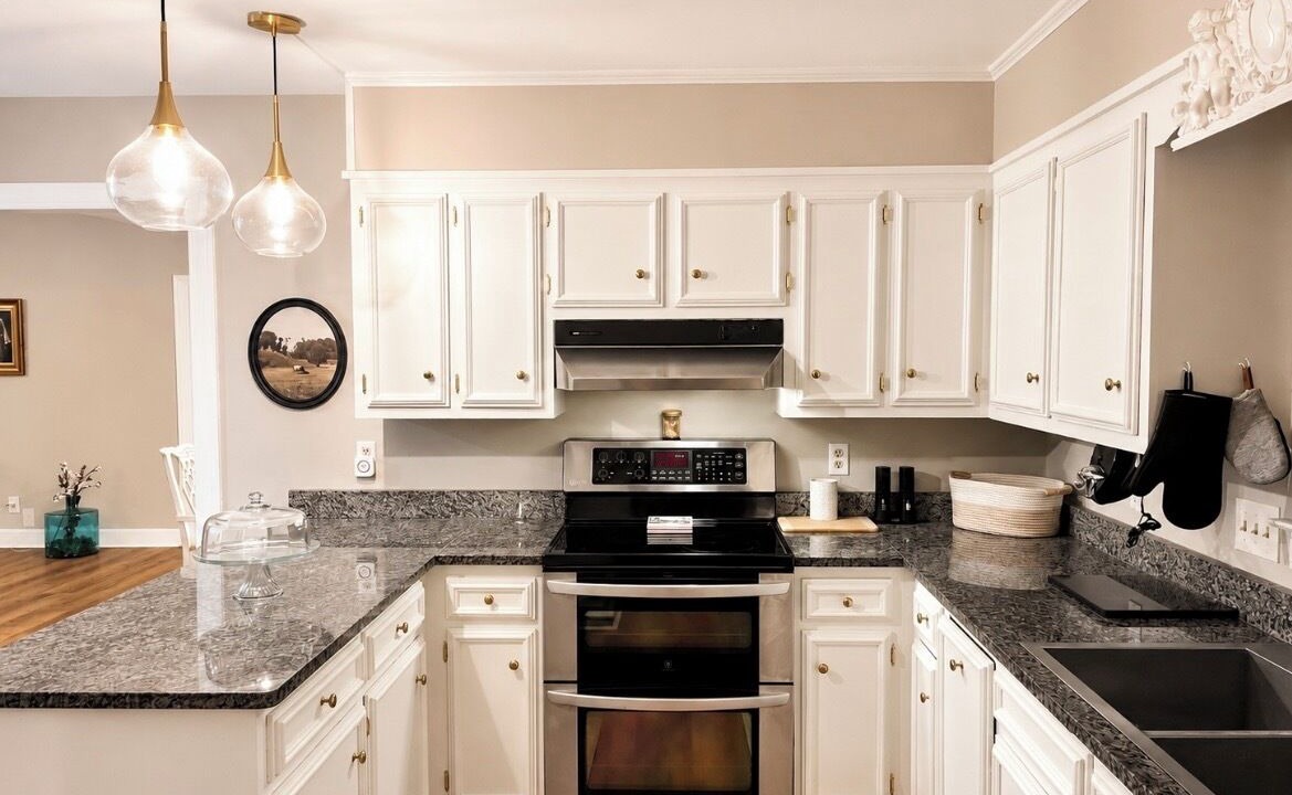 Photo of Kitchen in Daphne
