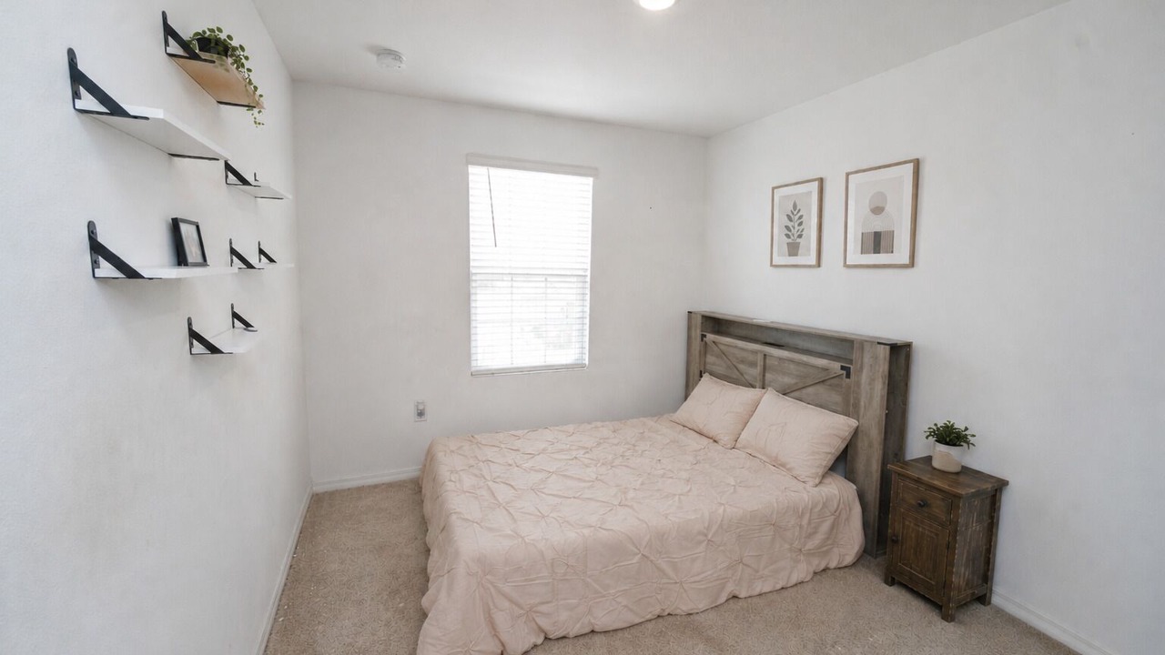 Photo of Bedroom in Kissimmee
