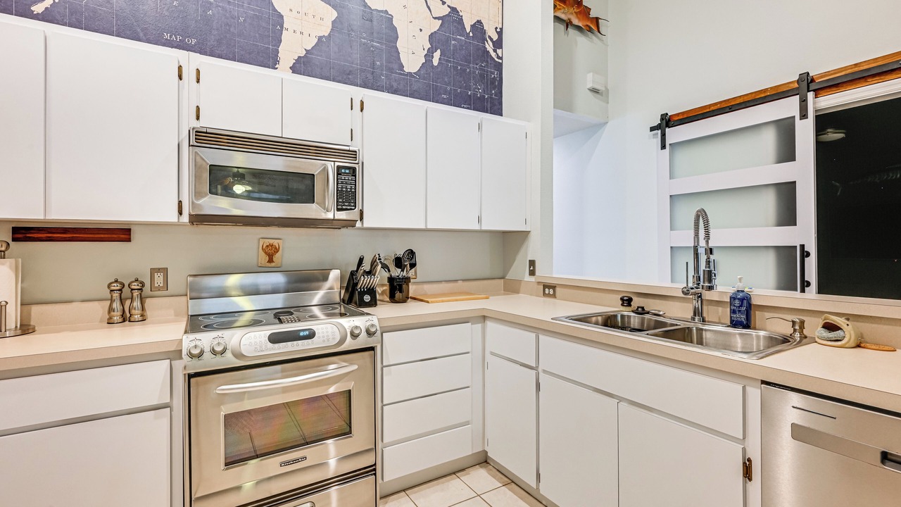 Photo of Kitchen in Dade City