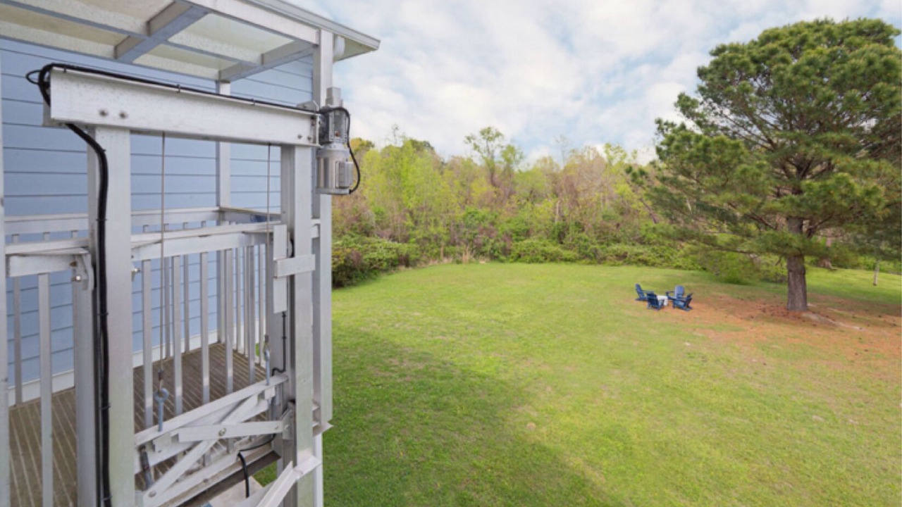 Photo of Outdoor in Waveland