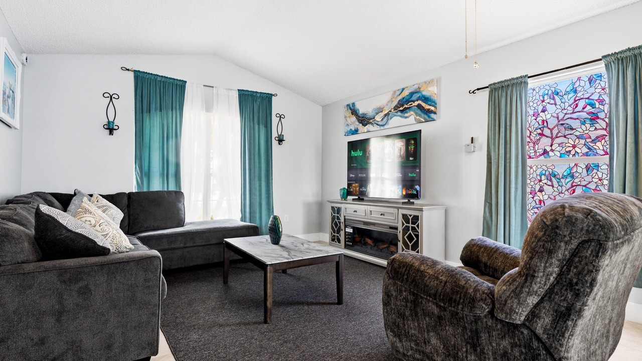 Photo of Bedroom in Crescent Lakes
