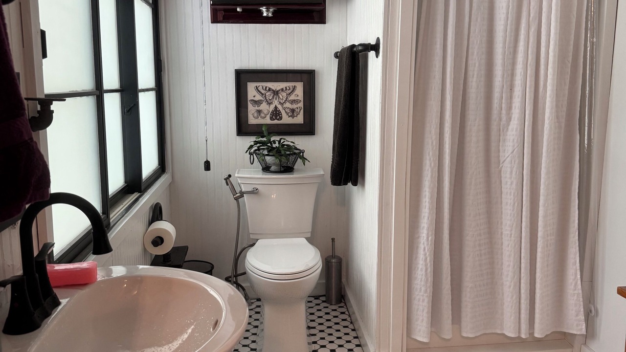 Photo of Bathroom in South Pensacola