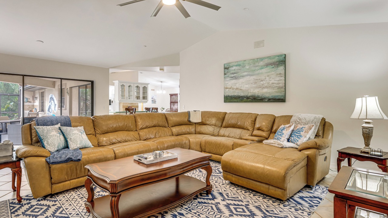 Photo of Livingroom in Lehigh Acres