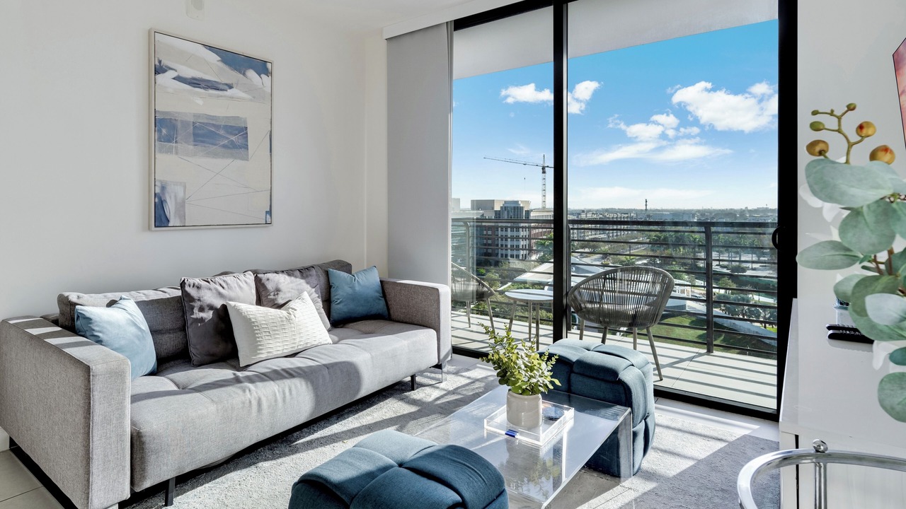 Photo of Livingroom in Doral