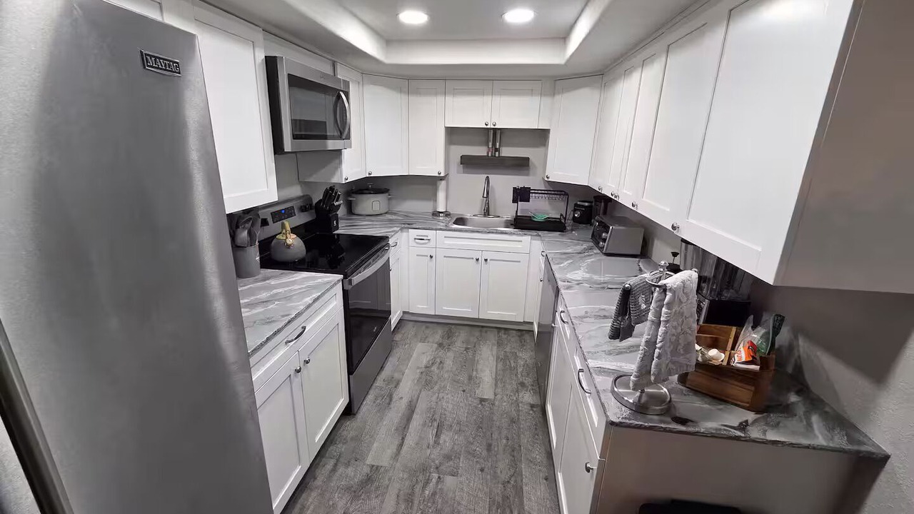 Photo of Kitchen in Beacon Square