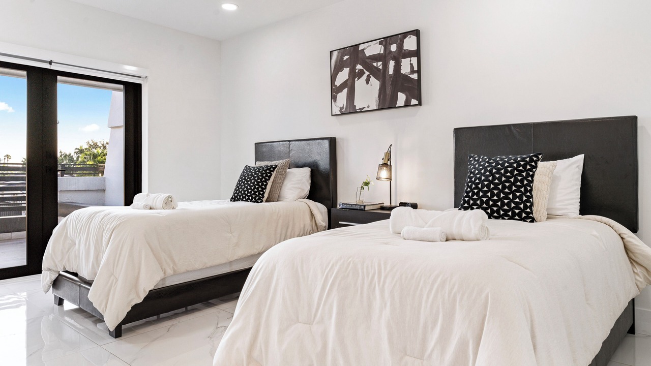 Photo of Bedroom in Olympia Heights