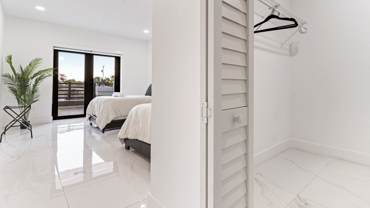 Photo of Bedroom in Olympia Heights