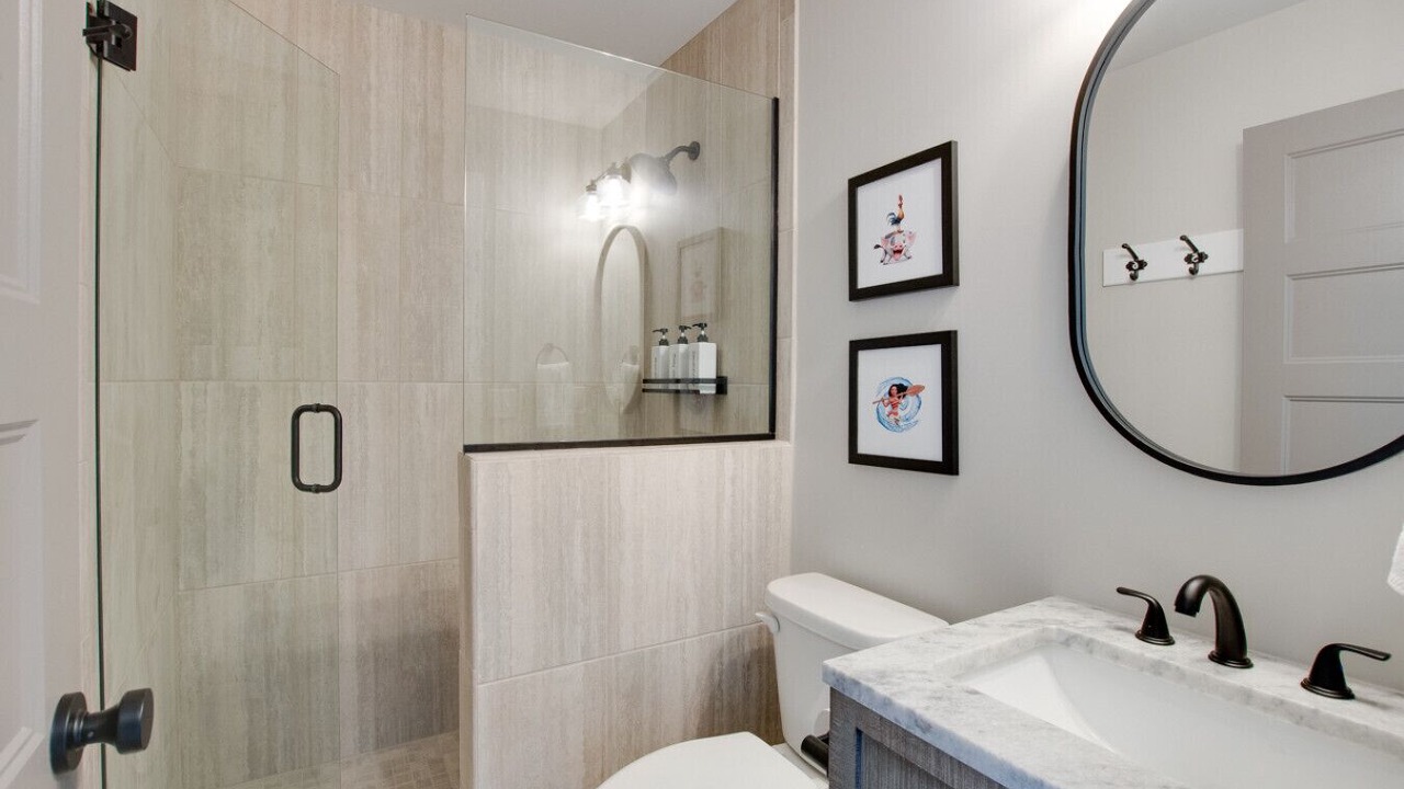 Photo of Bathroom in Groveoak