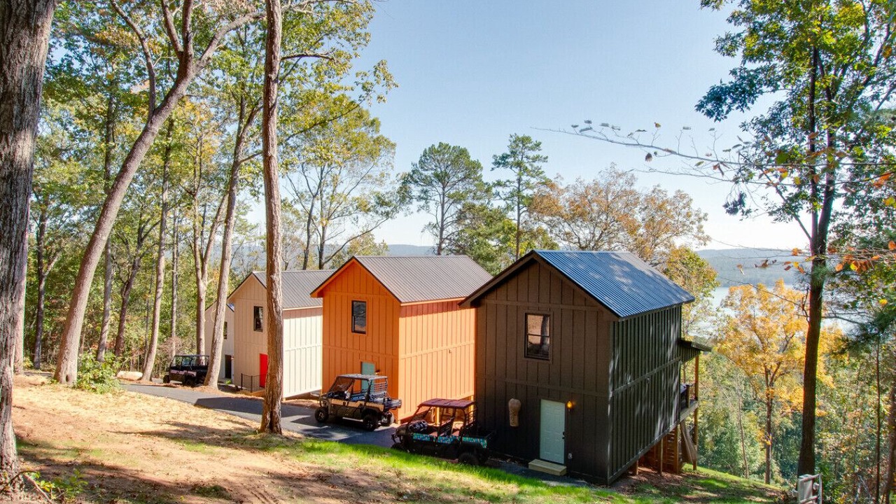 Photo of Outdoor in Groveoak
