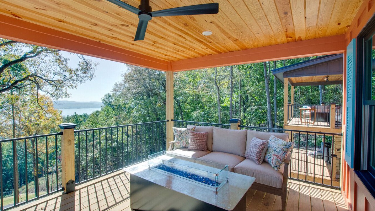 Photo of Outdoor in Groveoak