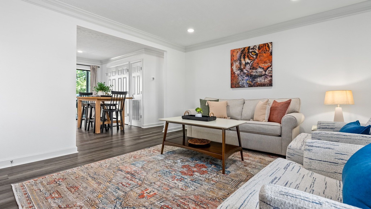 Photo of Livingroom in Auburn