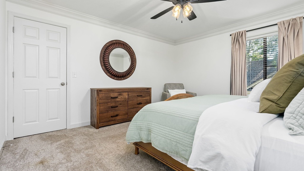 Photo of Bedroom in Auburn