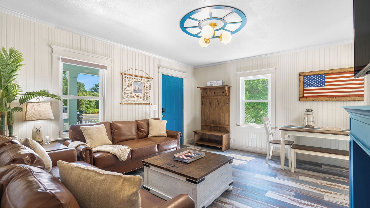 Photo of Livingroom in Pensacola