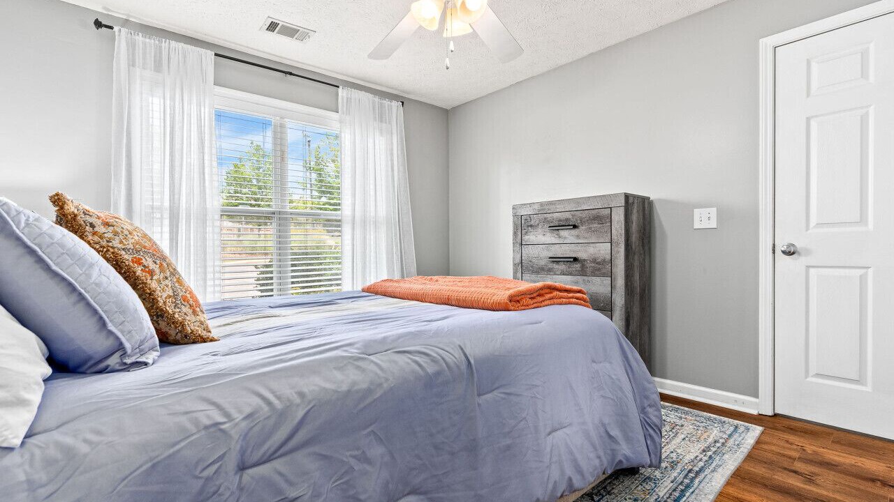 Photo of Bedroom in Auburn