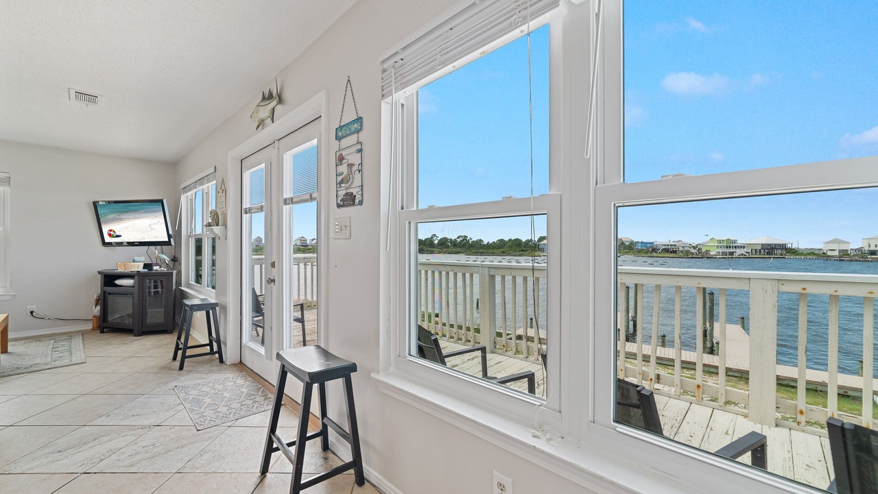 Photo of Livingroom in Fort Morgan Pines