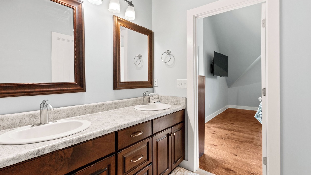 Photo of Bathroom in Tuscaloosa