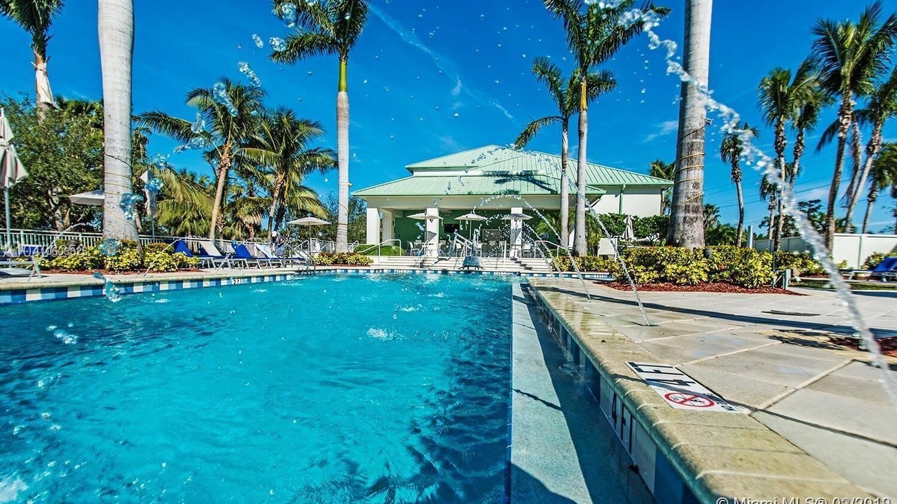 Photo of Outdoor in Ludlam