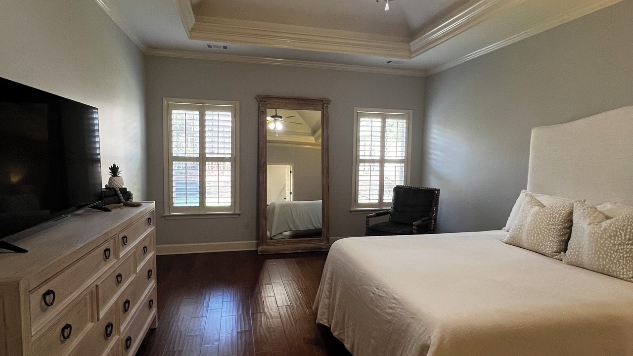 Photo of Bedroom in Northport